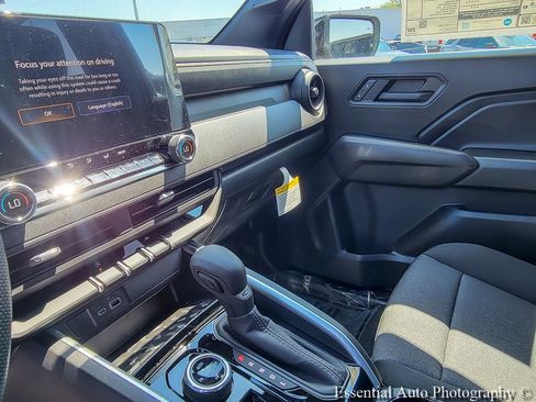New 2026 Chevrolet Colorado Trail Boss AWD/4WD image 11