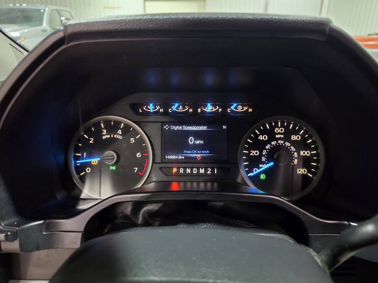 Used 2015 Ford F150 XLT w/ Equipment Group 302A Luxury AWD/4WD image 35