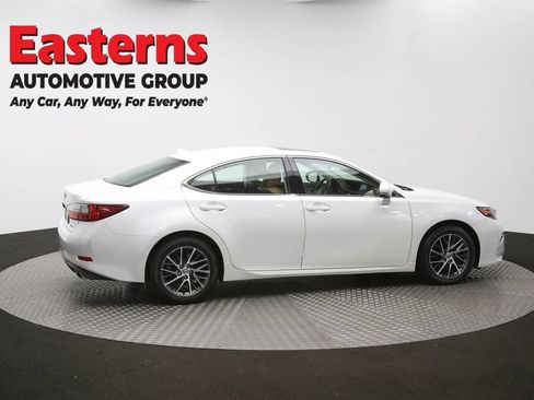 Used 2017 Lexus ES 350 w/ Navigation System Package FWD image 48