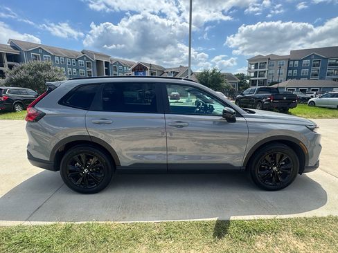 Certified 2026 Honda CR-V Sport Touring image 9