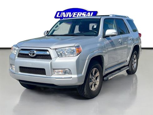 Used 2012 Toyota 4Runner SR5 w/ Premium Pkg w/3rd Row Seat image 3