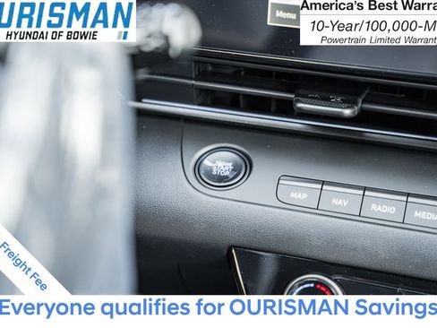 New 2025 Hyundai Elantra SEL image 22