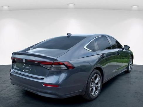 Used 2023 Honda Accord EX image 11