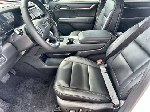 New 2026 GMC Acadia Elevation w/ Elevation Premium Package AWD/4WD image 24