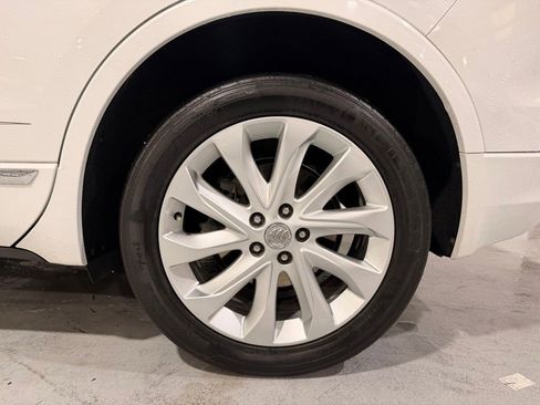 Used 2018 Buick Envision Premium w/ Driver Confidence Package image 35