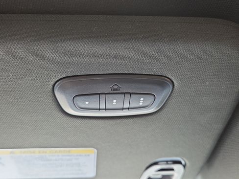 Used 2024 RAM 1500 Limited AWD/4WD image 31