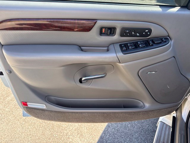 Used 2005 Cadillac Escalade 2WD image 14