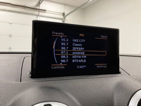 Used 2015 Audi A3 2.0T Premium image 31