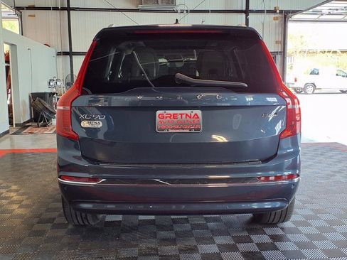 Used 2023 Volvo XC90 B6 Plus image 5