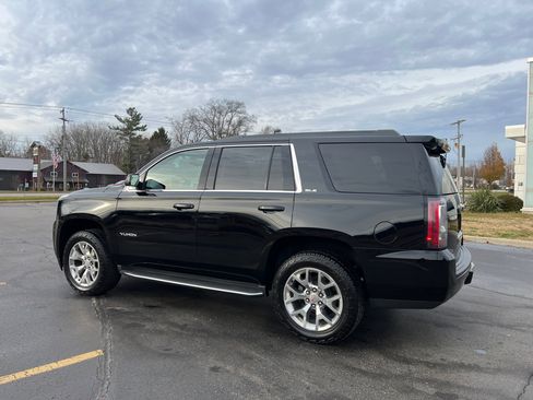 Used 2017 GMC Yukon SLE w/ SLE Value Package image 6