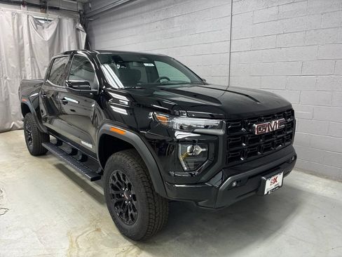 New 2026 GMC Canyon Elevation w/ Convenience Package AWD/4WD image 5