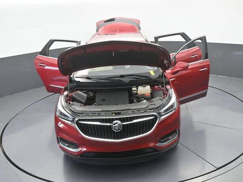 Used 2020 Buick Enclave Essence FWD image 70