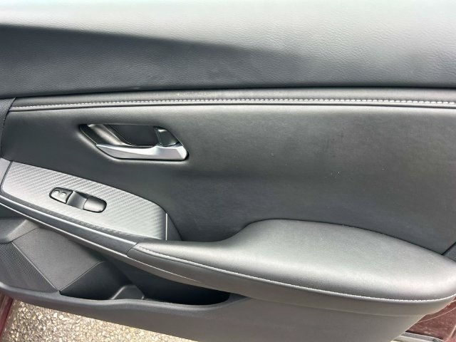 Certified 2025 Nissan Sentra SV FWD image 21