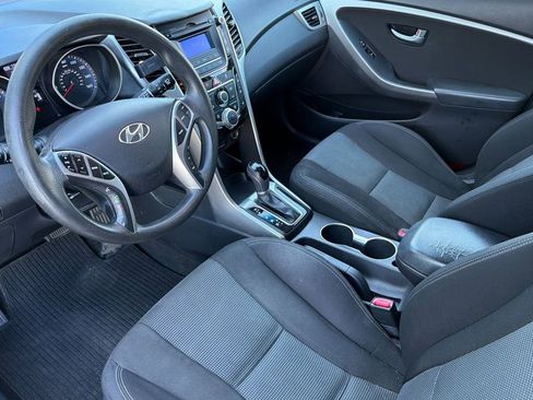 Used 2013 Hyundai Elantra GT image 10