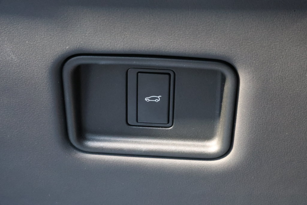 Used 2023 Land Rover Range Rover SE AWD/4WD image 11