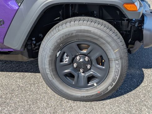 New 2026 Jeep Gladiator Sport image 10