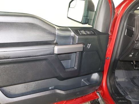 Used 2020 Ford F150 XLT w/ Equipment Group 302A Luxury image 39