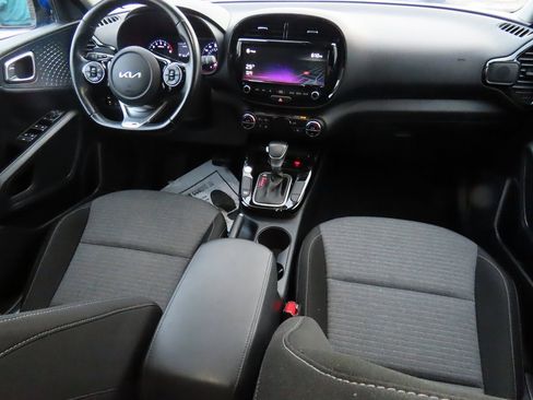 Used 2022 Kia Soul GT-Line image 14