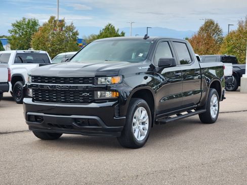 Used 2021 Chevrolet Silverado 1500 Custom AWD/4WD image 4