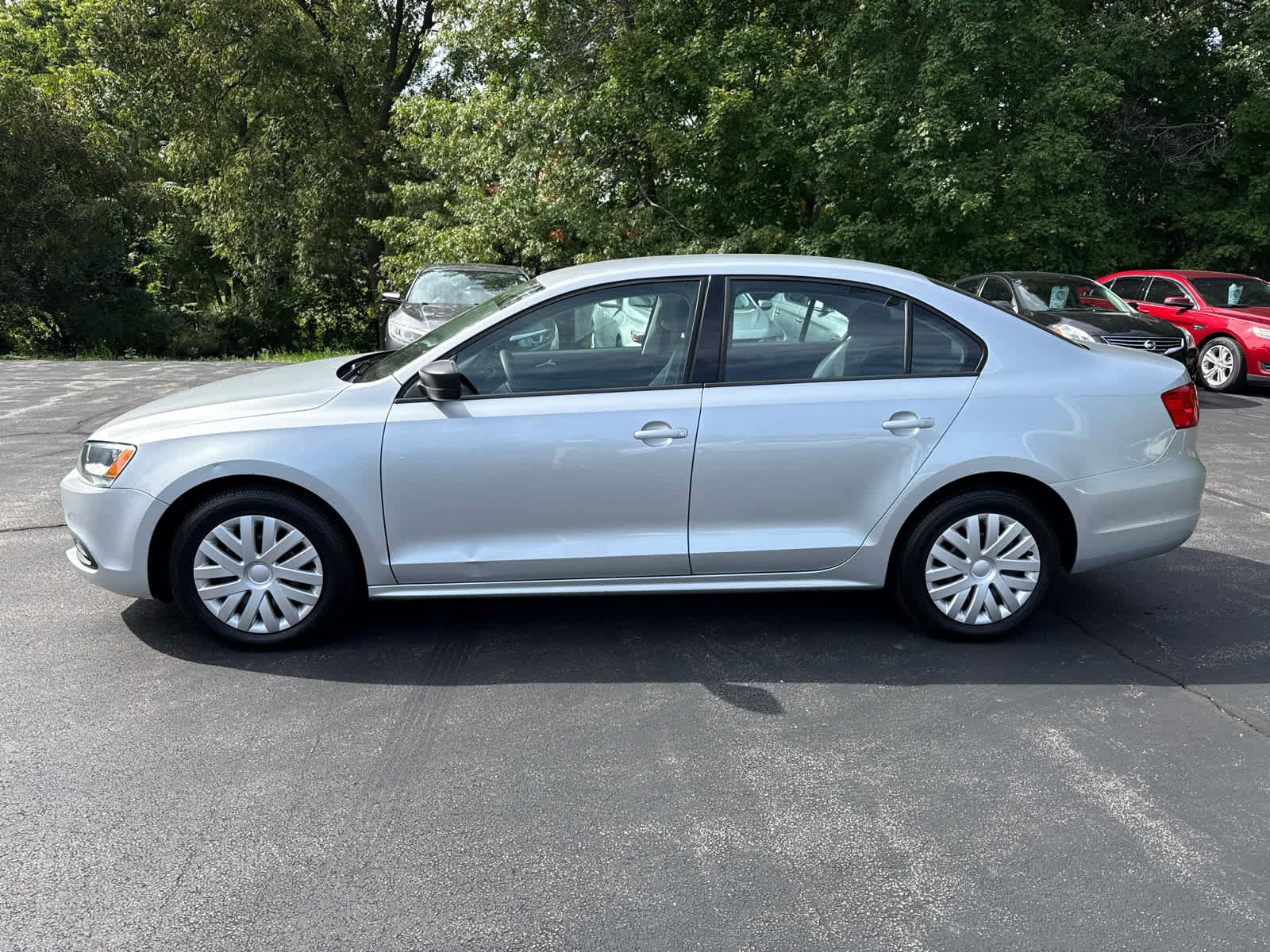 Used 2011 Volkswagen Jetta Sedan FWD image 6
