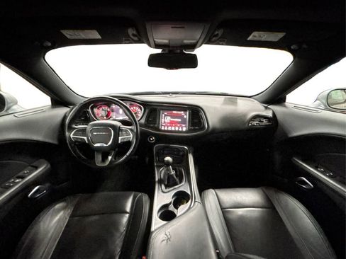 Used 2015 Dodge Challenger R/T Plus image 24