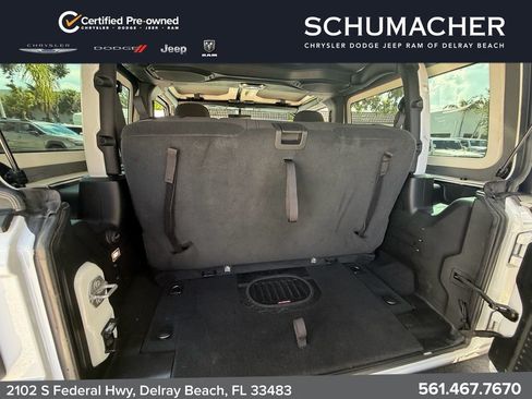 Used 2023 Jeep Wrangler Rubicon AWD/4WD image 14