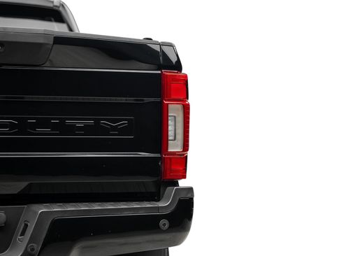Used 2022 Ford F250 Lariat w/ Black Appearance Package AWD/4WD image 14
