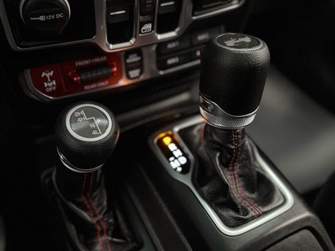 Used 2021 Jeep Wrangler Unlimited Rubicon image 26