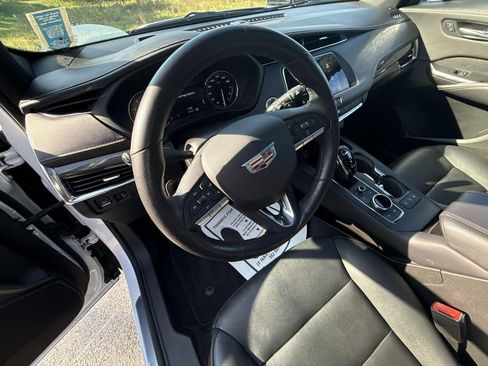 Certified 2023 Cadillac XT4 Sport w/ Cold Weather Package image 36