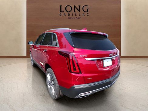 New 2025 Cadillac XT5 Premium Luxury image 5