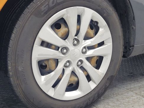 Used 2021 Kia Soul LX image 31