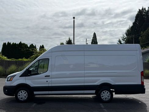 Used 2021 Ford Transit 250 148 High Roof Extended w/ Load Area Protection Package RWD image 2