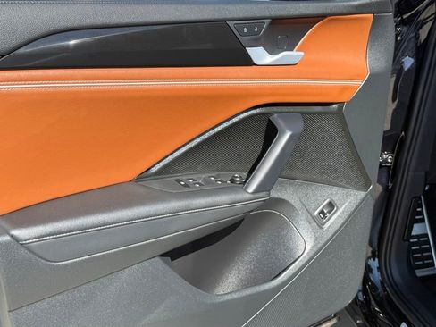 New 2026 Volkswagen Tiguan SEL R-Line image 9