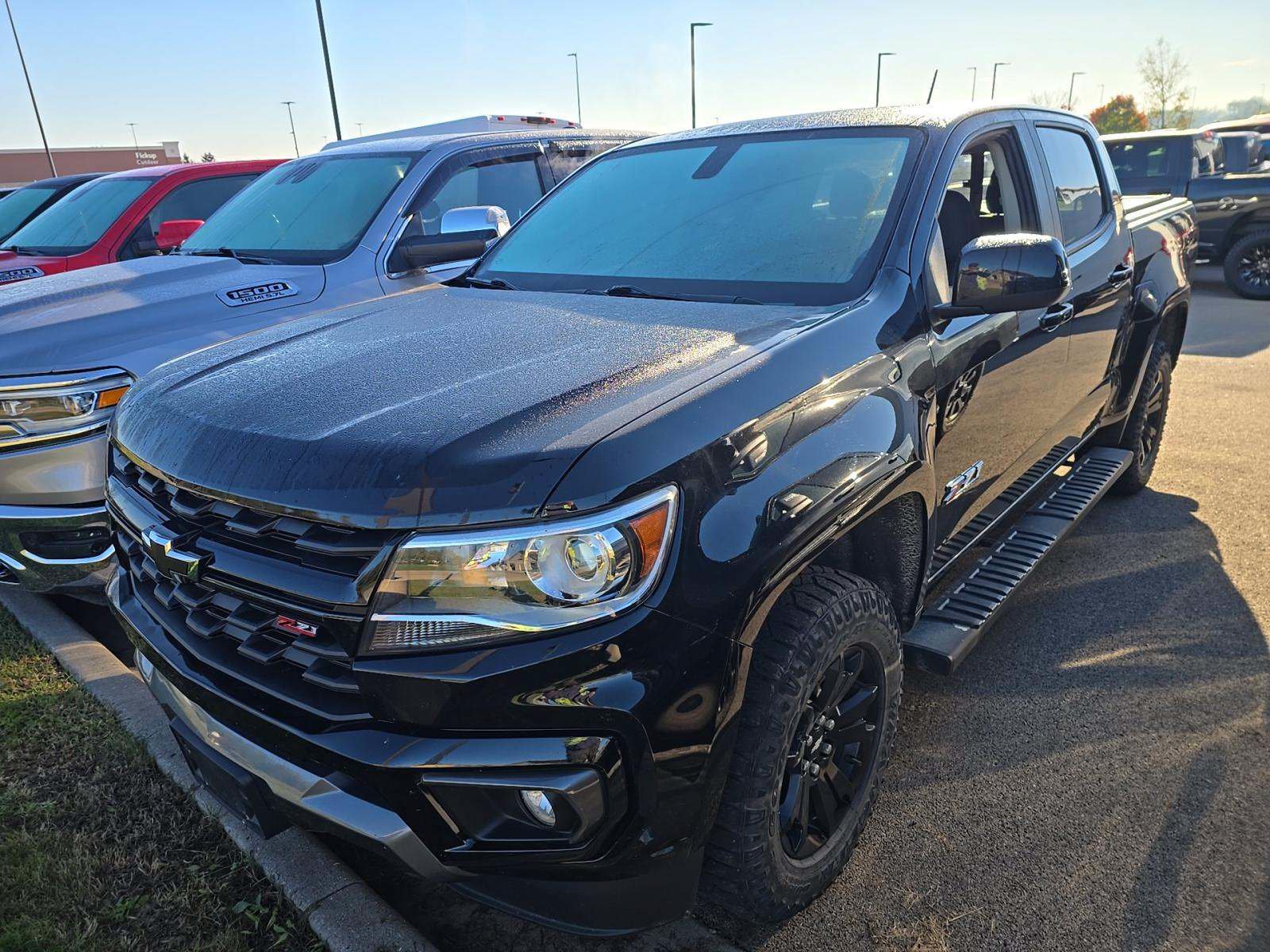 Used 2021 Chevrolet Colorado Z71 w/ Z71 Midnight Edition AWD/4WD image 1