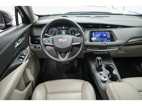 Certified 2023 Cadillac XT4 Premium Luxury image 26