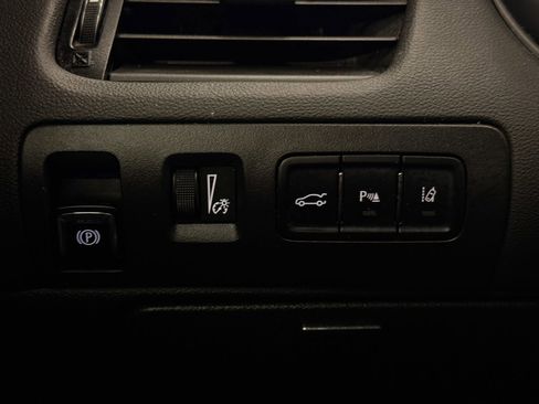 Used 2017 Chevrolet Impala Premier w/ Enhanced Convenience Package image 46