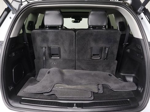 Used 2022 Jeep Grand Cherokee L Limited image 18