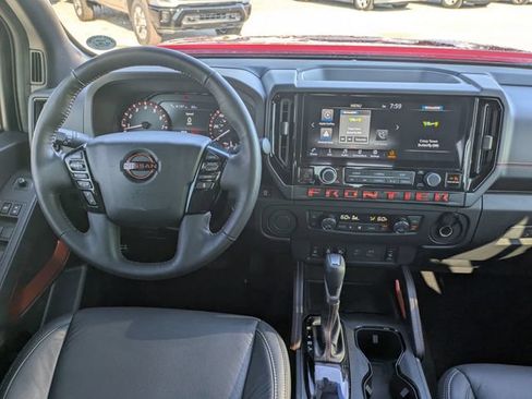 Used 2025 Nissan Frontier Pro-X w/ Pro Convenience Package RWD image 32