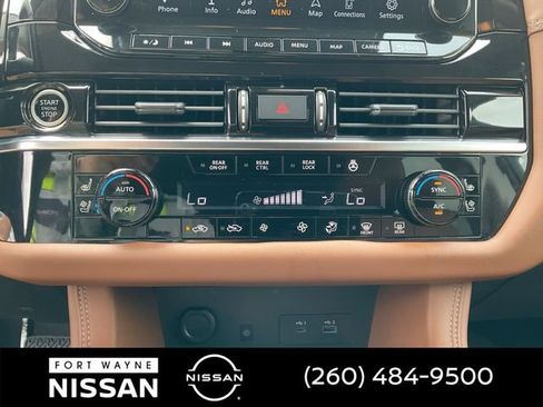 Used 2023 Nissan Pathfinder Platinum AWD/4WD image 18