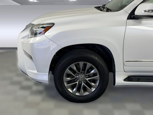 Used 2016 Lexus GX 460 Luxury AWD/4WD image 11