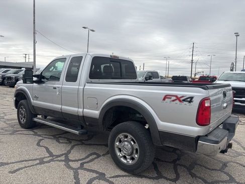 Used 2015 Ford F250 Lariat w/ Chrome Package image 6