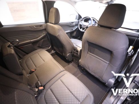 New 2025 Ford Escape Active w/ Cold Weather Package image 12