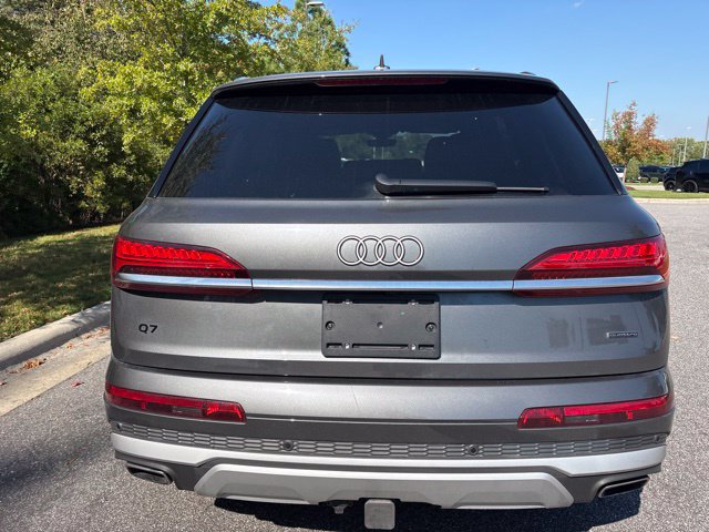 Used 2025 Audi Q7 3.0T Premium Plus w/ Premium Plus Package AWD/4WD image 10