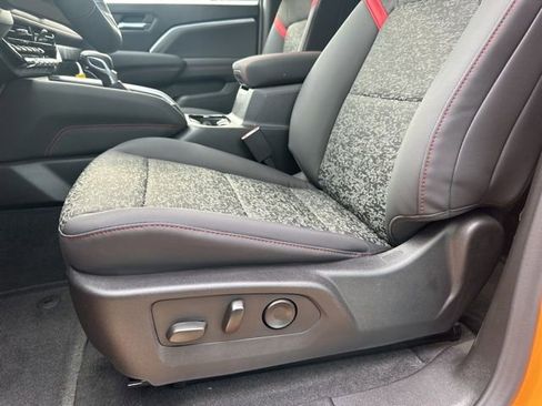 New 2026 Chevrolet Colorado Z71 w/ Technology Package image 8