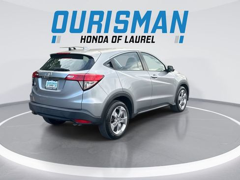 Used 2021 Honda HR-V LX image 8
