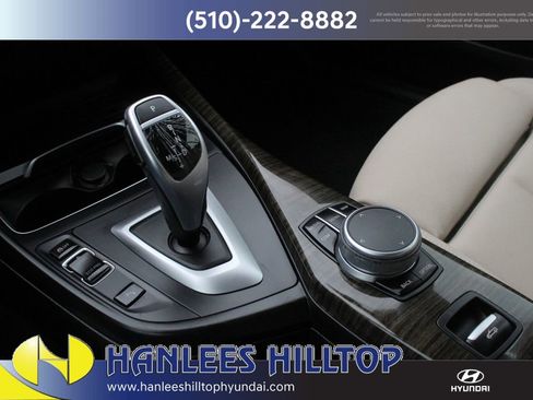 Used 2021 BMW 230i xDrive Convertible w/ Premium Package image 25