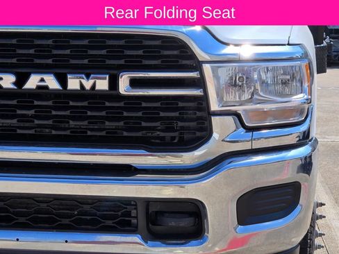 Used 2024 RAM 3500 SLT w/ Quick Order Package 2YG SLT AWD/4WD image 10