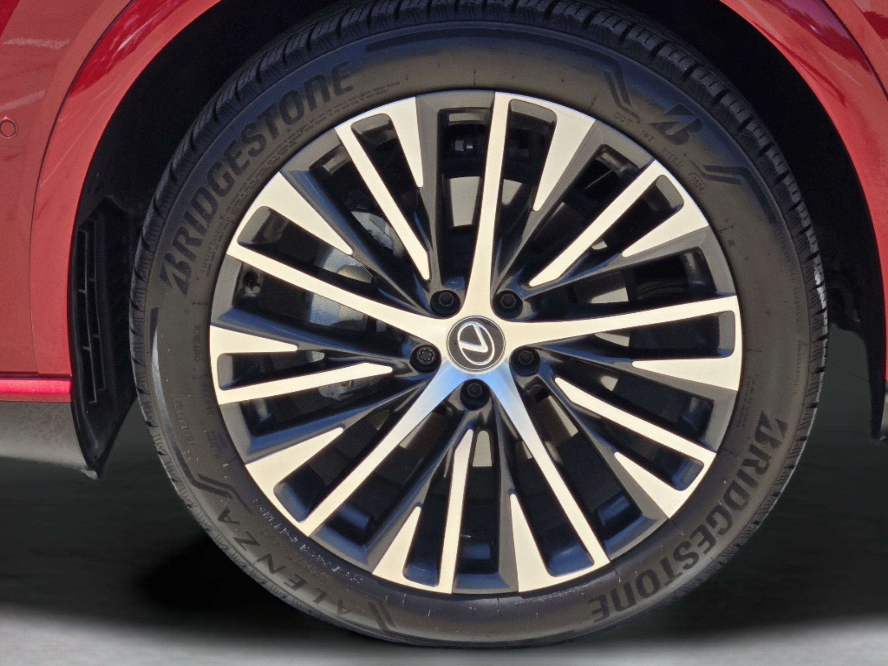 Certified 2024 Lexus RX 350 Premium Plus w/ Convenience Package FWD image 33