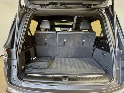 Used 2022 Jeep Grand Wagoneer Series III image 28