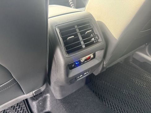 New 2026 Volkswagen Tiguan SEL R-Line image 29